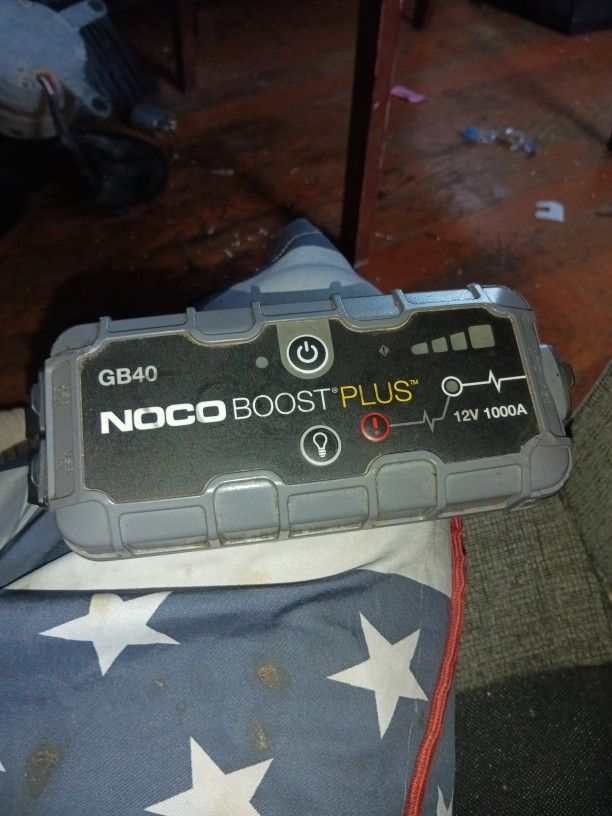 12 Battery Jumper 1000 Amp 