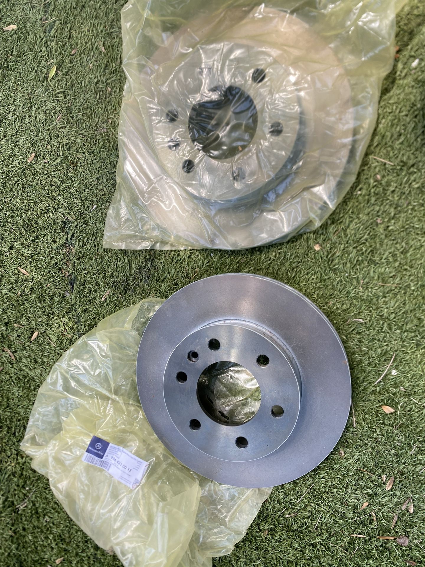 2014 Mercedes sprinter front brake rotors