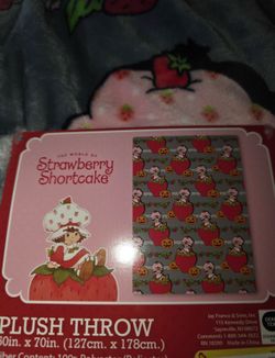 Strawberry Shortcake Halloween Blanket 🎃
