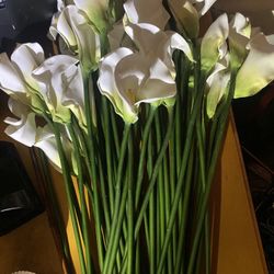 Lot of Artificial White Calla Lily Flowers - Realistic Faux Floral Decor 