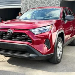 2024 Toyota RAV4
