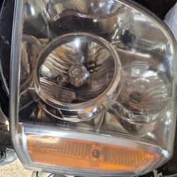 2008 Gmc Yukon Headlights 