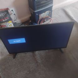 A Sharp TV Smart TV in great working condition no remote control