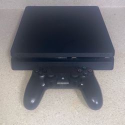PS4 Slim Comes With Controller Hdmi And Charger
