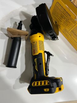 Dewalt ATOMIC 20V MAX DCG402B Cordless 4 in. Angle Grinder with Paddle Switch (Tool Only) in Box