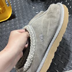 UGG Tasman Slippers 