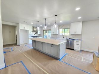 Kitchen cabinets solid wood and countertops