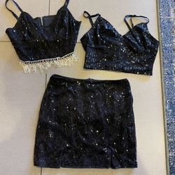 Size M, 2 Tops & Skirt, Never Worn