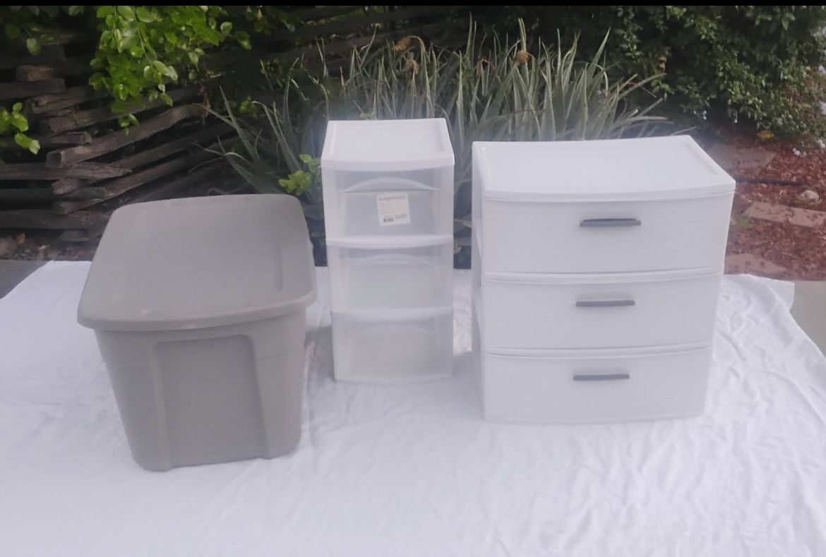 Storage Drawers and Bin