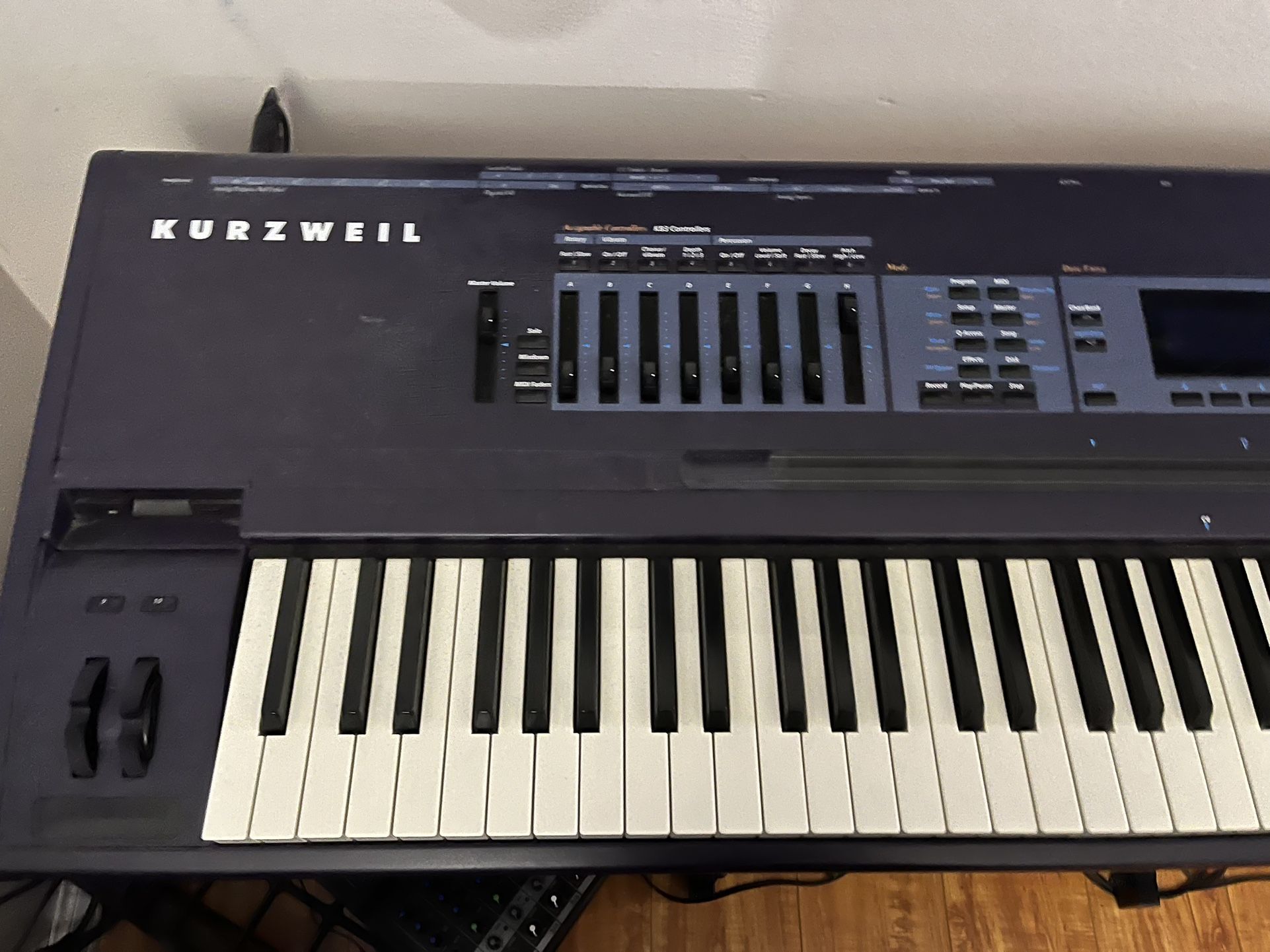 Kurzweil K2600x (case Included) for Sale in Los Angeles, CA OfferUp