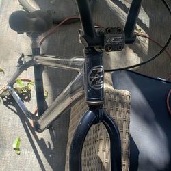 midschool 24 inch Redline Frame and forks set