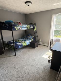 Twin Bunk Bed And Mattress 
