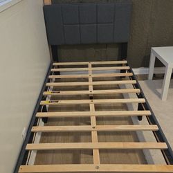 Twin Bed 