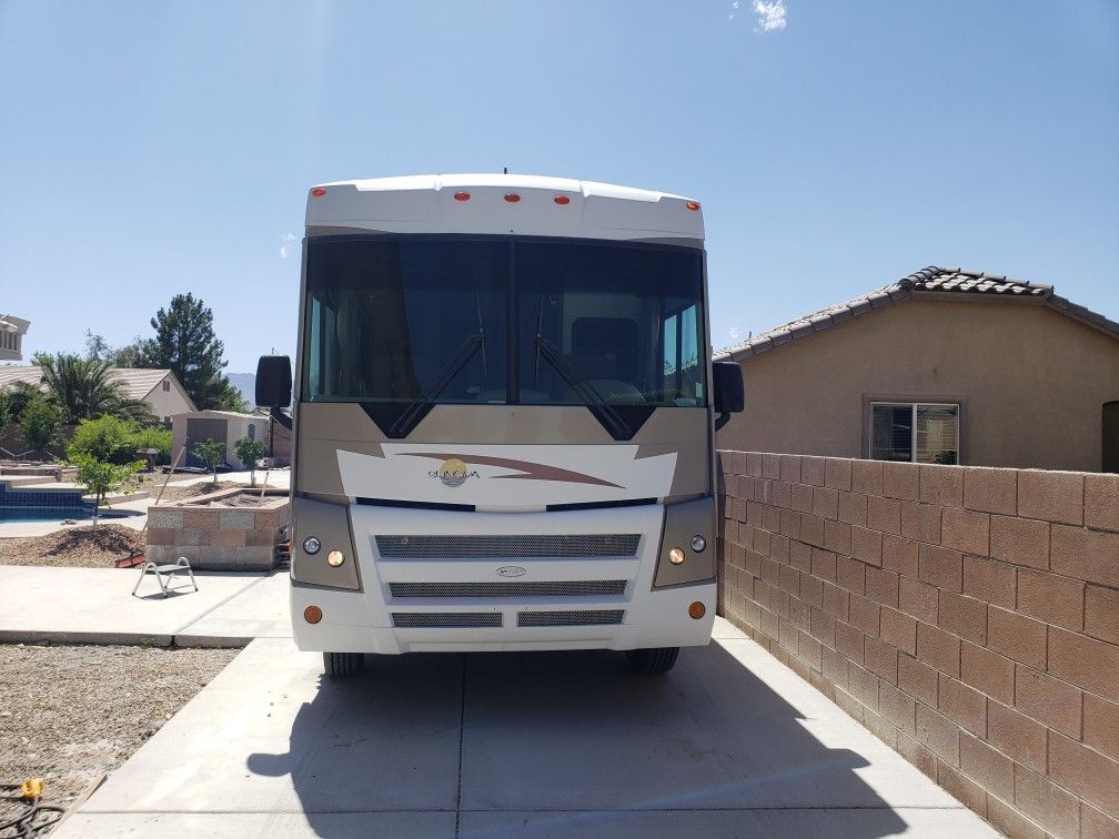 2008 36' Itasca Sunova 35J Class A RV