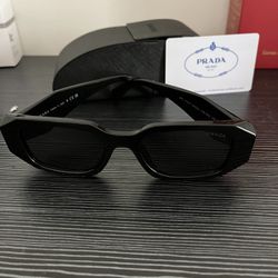 Sunglasses 
