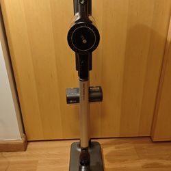 LG Cordless Stick Vacuum_$199_pick-up@Midtown, NYC
