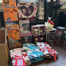Hello Kitty Garage Sale 