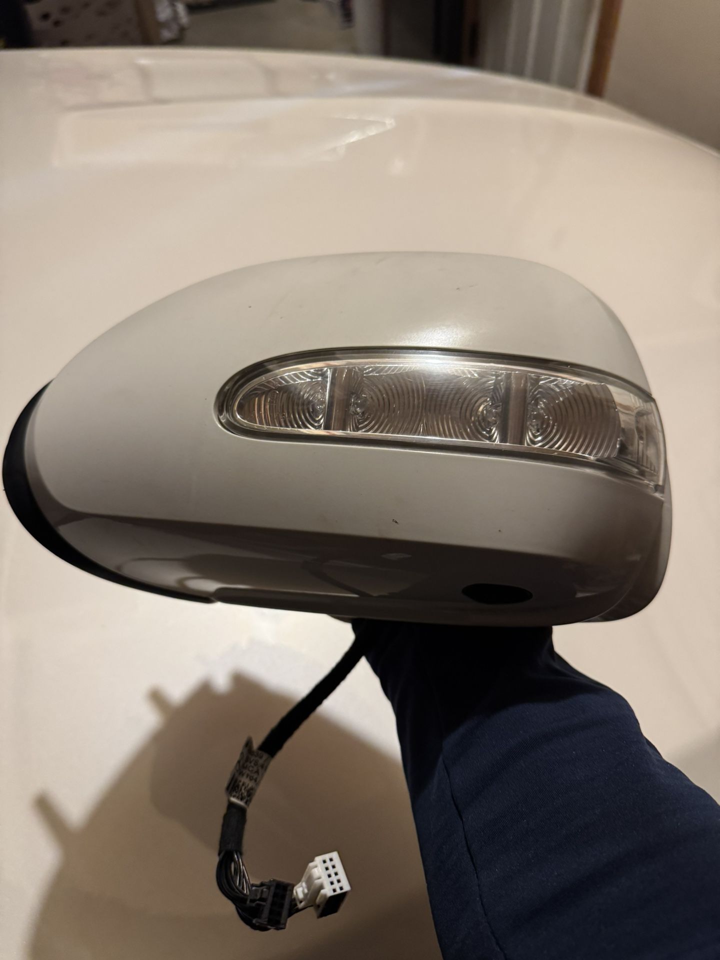 2007-2008 Mercedes Gl450 Auto Dimming Side Rear View Mirror