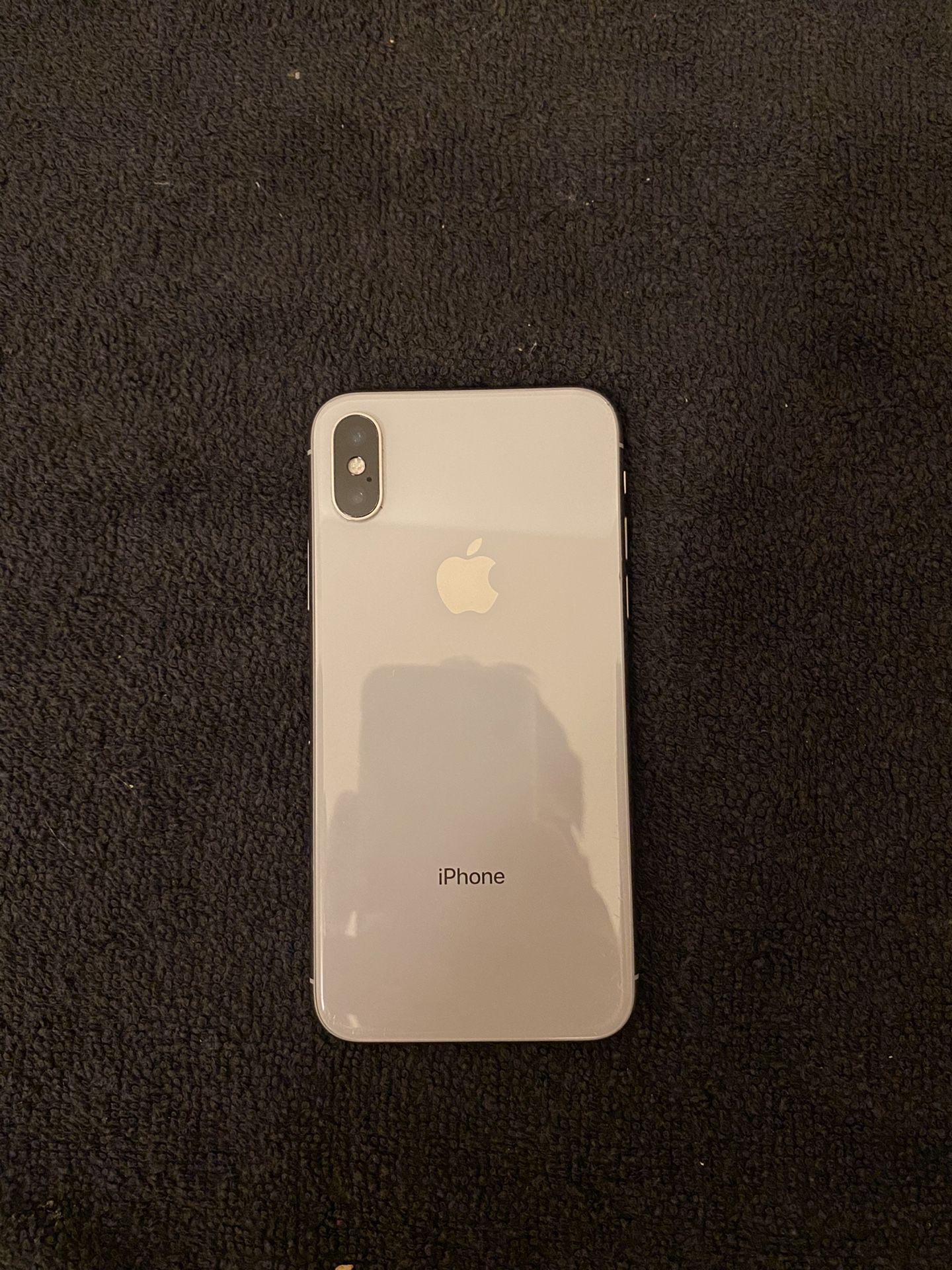 iPhone X