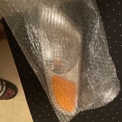 Toyota Solara Driver Side turn signal light