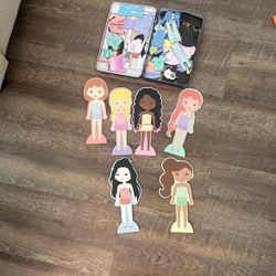 Dolls Stands  With Magnetic Clothes 