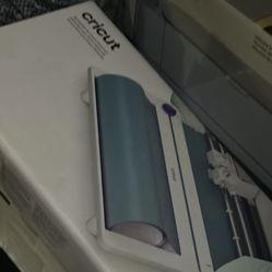 Cricut Roller 