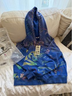 Valley Dreams zip size M