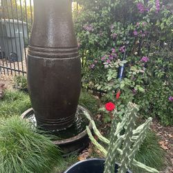 5’ Fountain With 30” Reservoir
