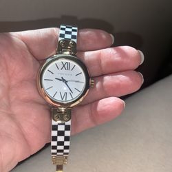 CLASSY NEW ANNE KLEIN WATCH