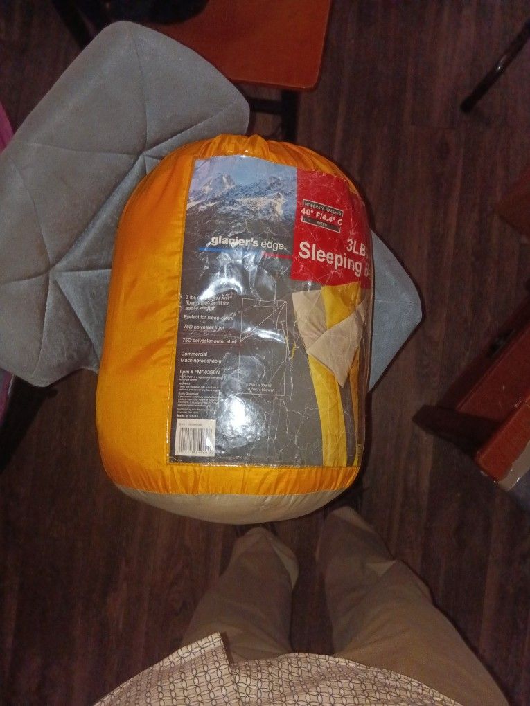 SLEEPING BAG
