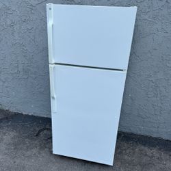 Household Refrigerator Fridge Freezer Great For Garage