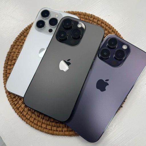 Apple iPhone 14 Pro - Pay $5 and the rest later