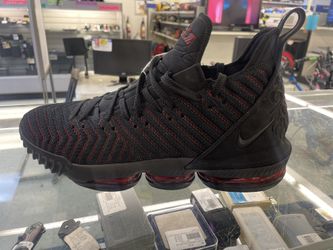 Nike Lebron's