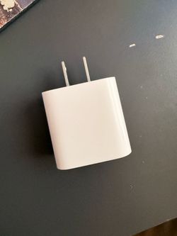 Apple 20W USB-C Power Adapter