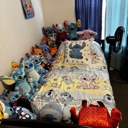 2 Set Of Twin Beds/ Converts Into A Bunk Bed Need Gone Before End Of Month