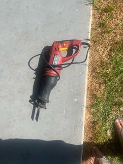 Chicago Electric reciprocating saw
