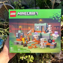 LEGO Minecraft The Trial Chamber Kids Toy 21271