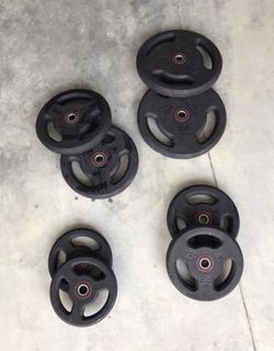 220lbs of rubber weight plates 28mm/1inch standard weights with barbell and clips