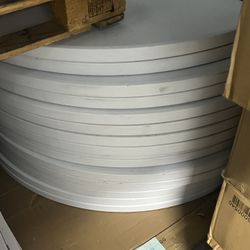 16 Round Tables