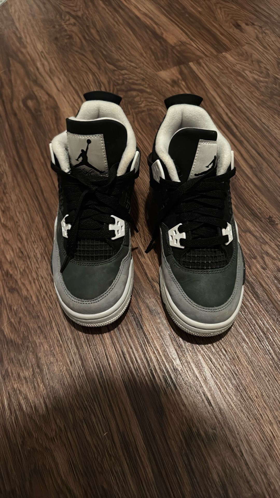 Kids Jordan’s - 3.5 - Great Condition With Box!
