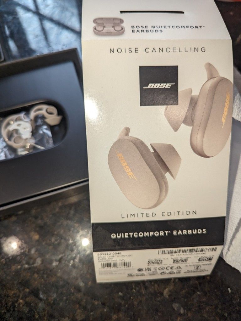 Bose Quiet Comfort Earbuds Excellent Condition 