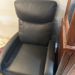 Recliner Chair 