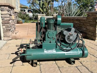 Heavy Duty Air Compressor