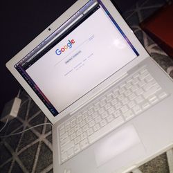 MacBook 13-inch widescreen