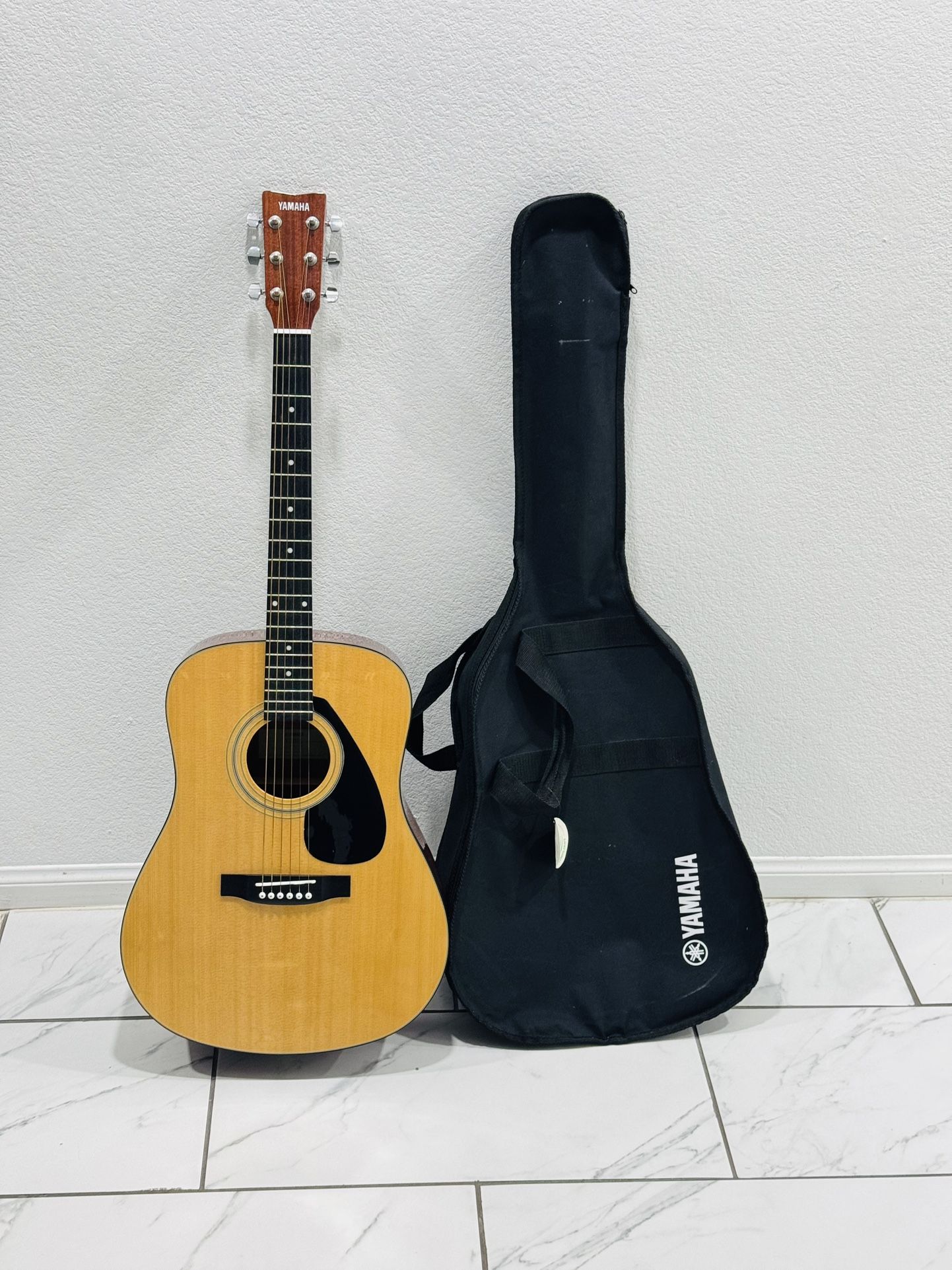 Yamaha FD01S Full Size Acoustic Guitar Natural