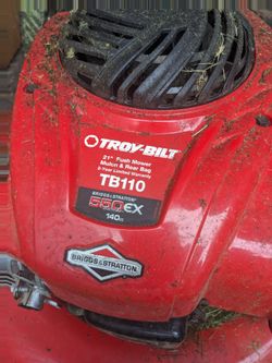 Troy-Bilt TB110 21-Inch Push Mower with 2-in-1 Triaction Cutting System, Briggs & Stratton 140cc engine

Used