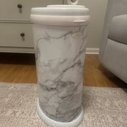 Ubbi Marble Diaper Paul 