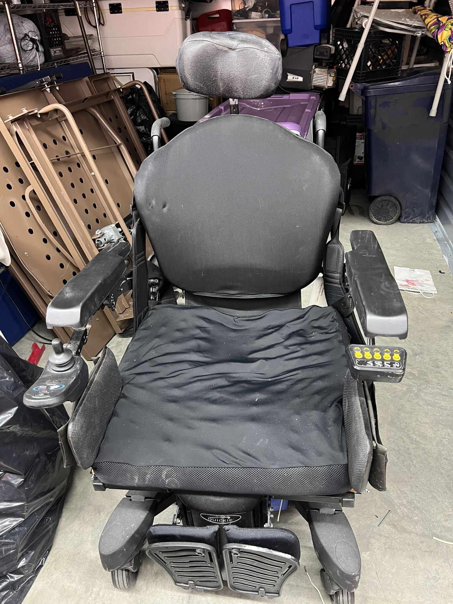 Electric Wheelchair