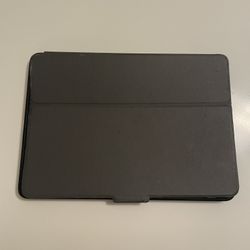 Black Slim Tablet Case – Smart Cover, Excellent Condition