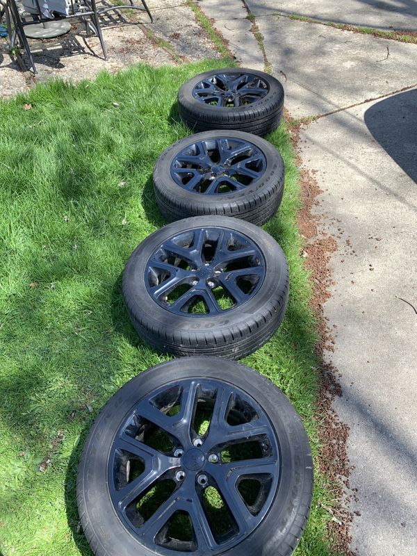225/55/r18. 5x110 Bolt Pattern. 2018 Jeep Renegade wheels and tires